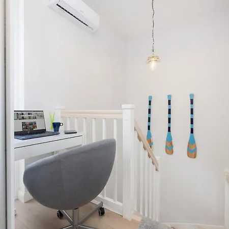 Four Seasons By Renters *