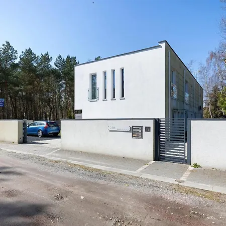 Four Seasons By Renters بوبيروفو