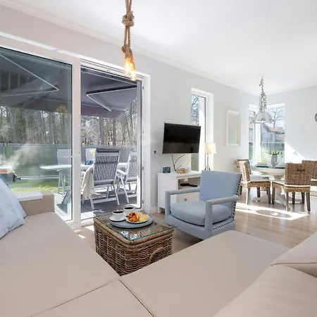 Four Seasons By Renters Appartement Pobierowo